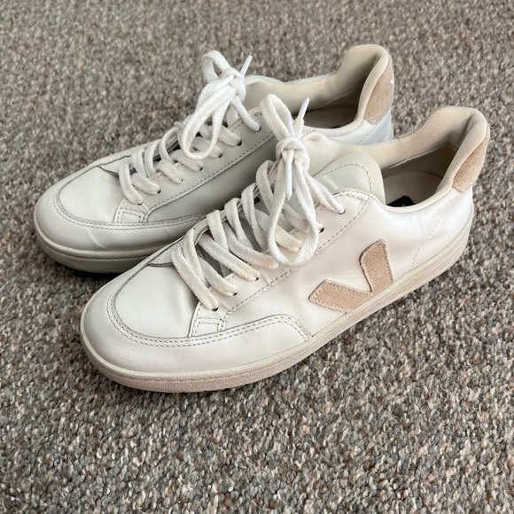 Veja Cream and Tan Casual Sneakers 7 - Picture 2 of 8